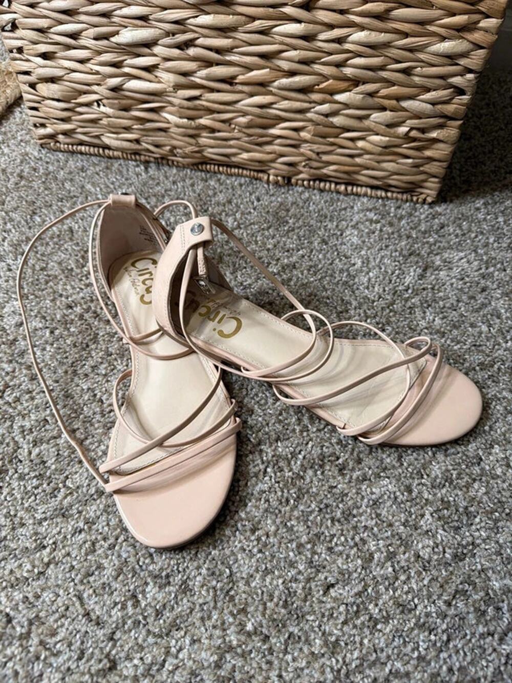 NWOT Circus by Sam Edelman, nude strapping sandals 10 676